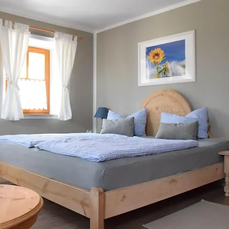 Trifft Moderne - Linde By Interhome Spalt