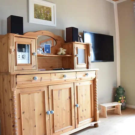 Trifft Moderne - Linde By Interhome