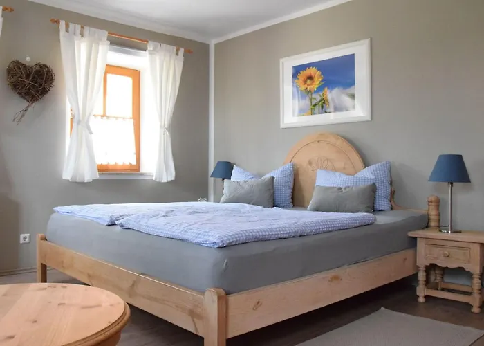 Trifft Moderne - Linde By Interhome Spalt
